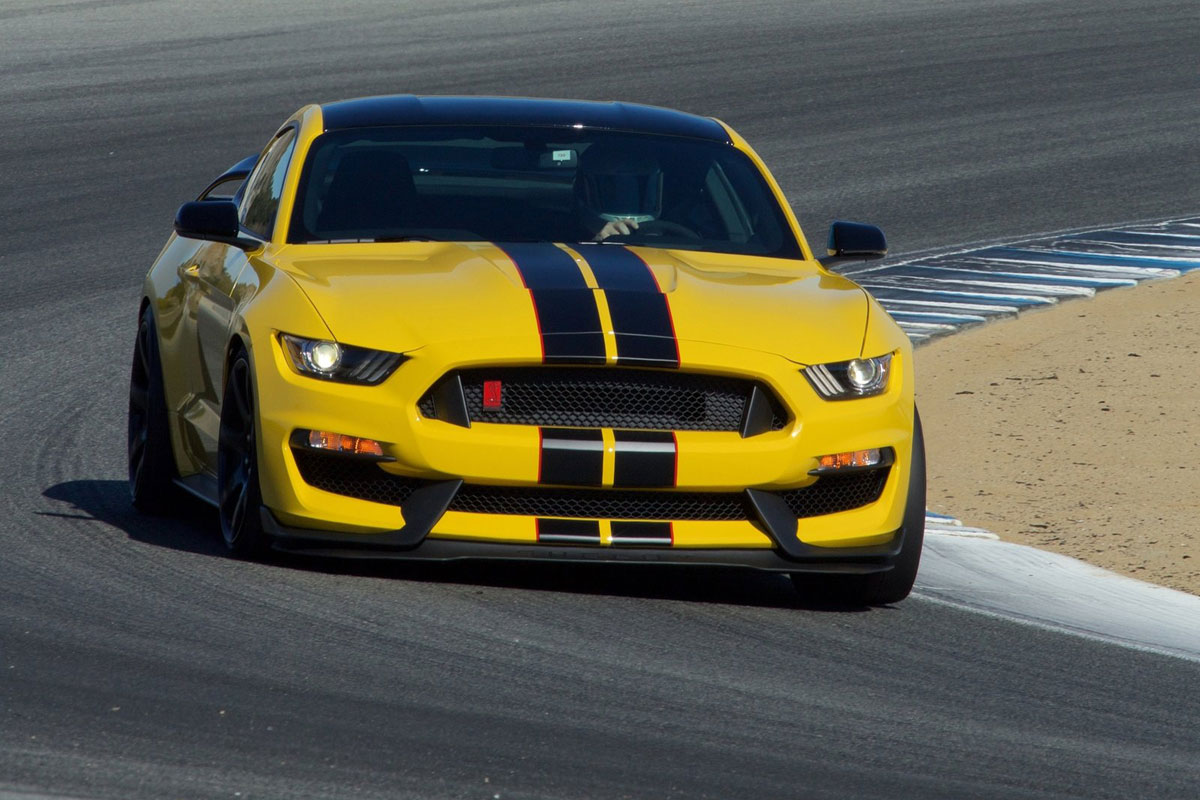 Ford Mustang Shelby GT350R 2015