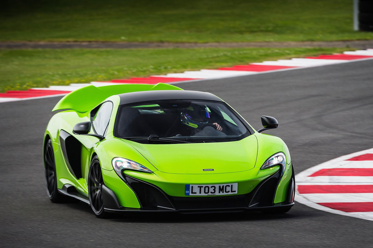 McLaren-675LT_2015-(12)