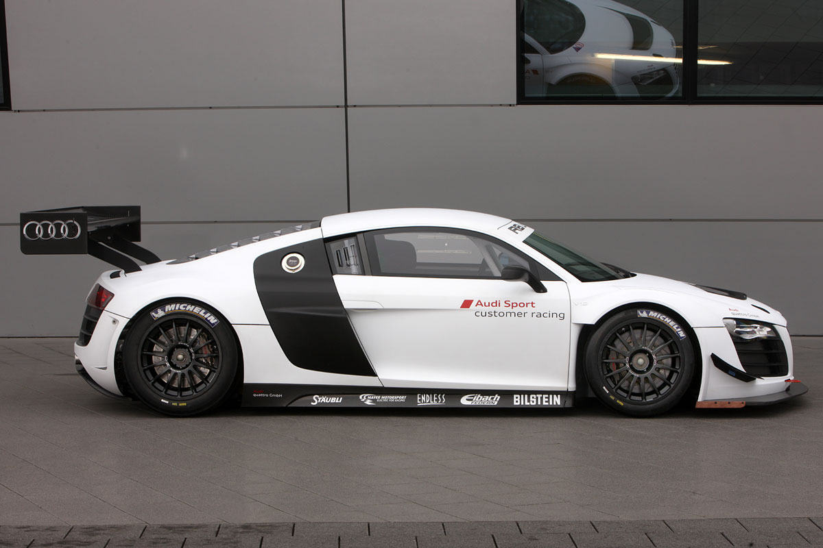 Audi R8 LMS ultra 2011