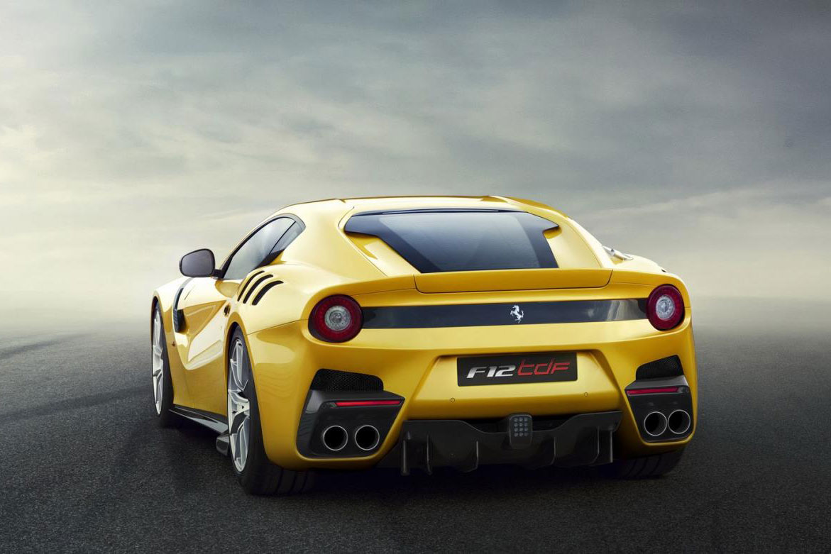 Ferrari F12tdf 2015