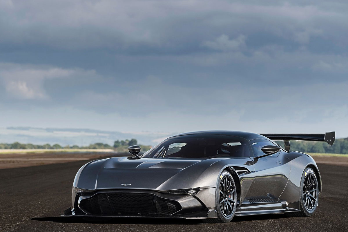 Aston Martin Vulcan 2015