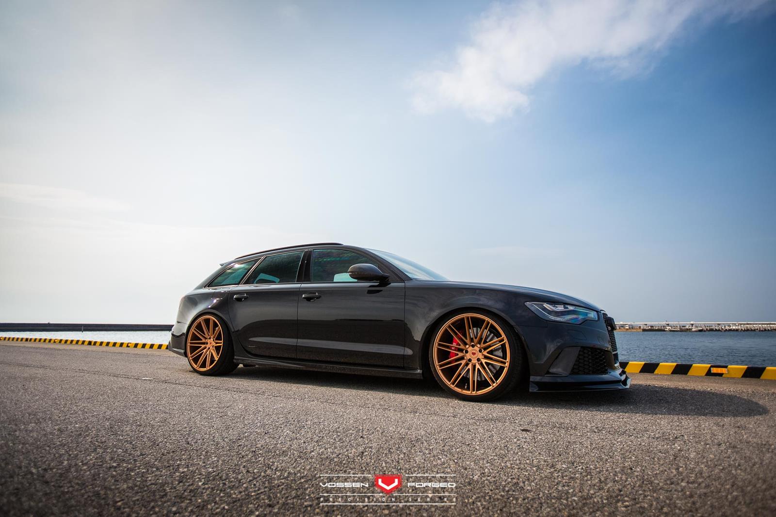 Audi RS6 Avant mit Felgen von Vossen Wheels 2015