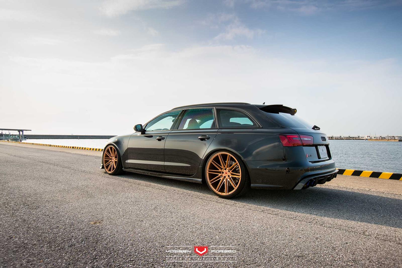 Audi RS6 Avant mit Felgen von Vossen Wheels 2015