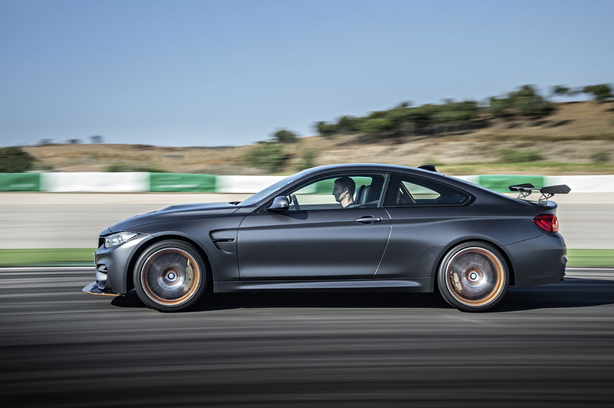 BMW M4 GTS 2015