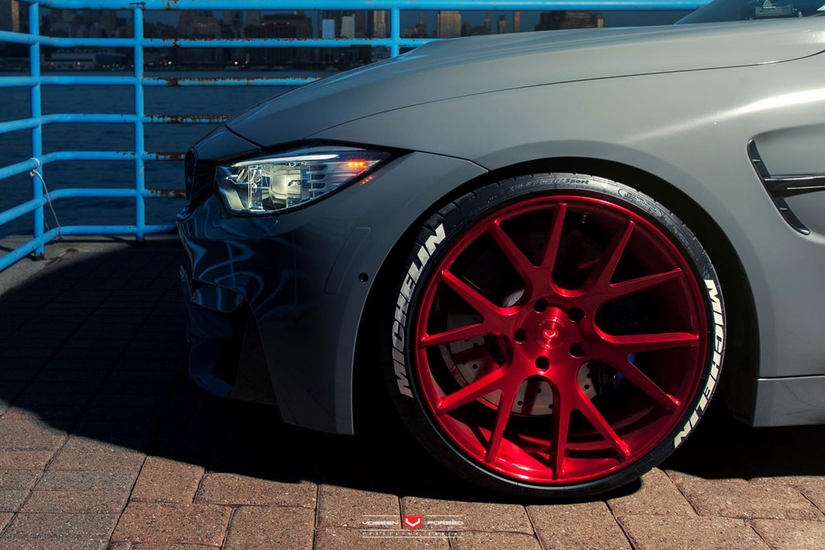 BMW-M4-Vossen-(16)