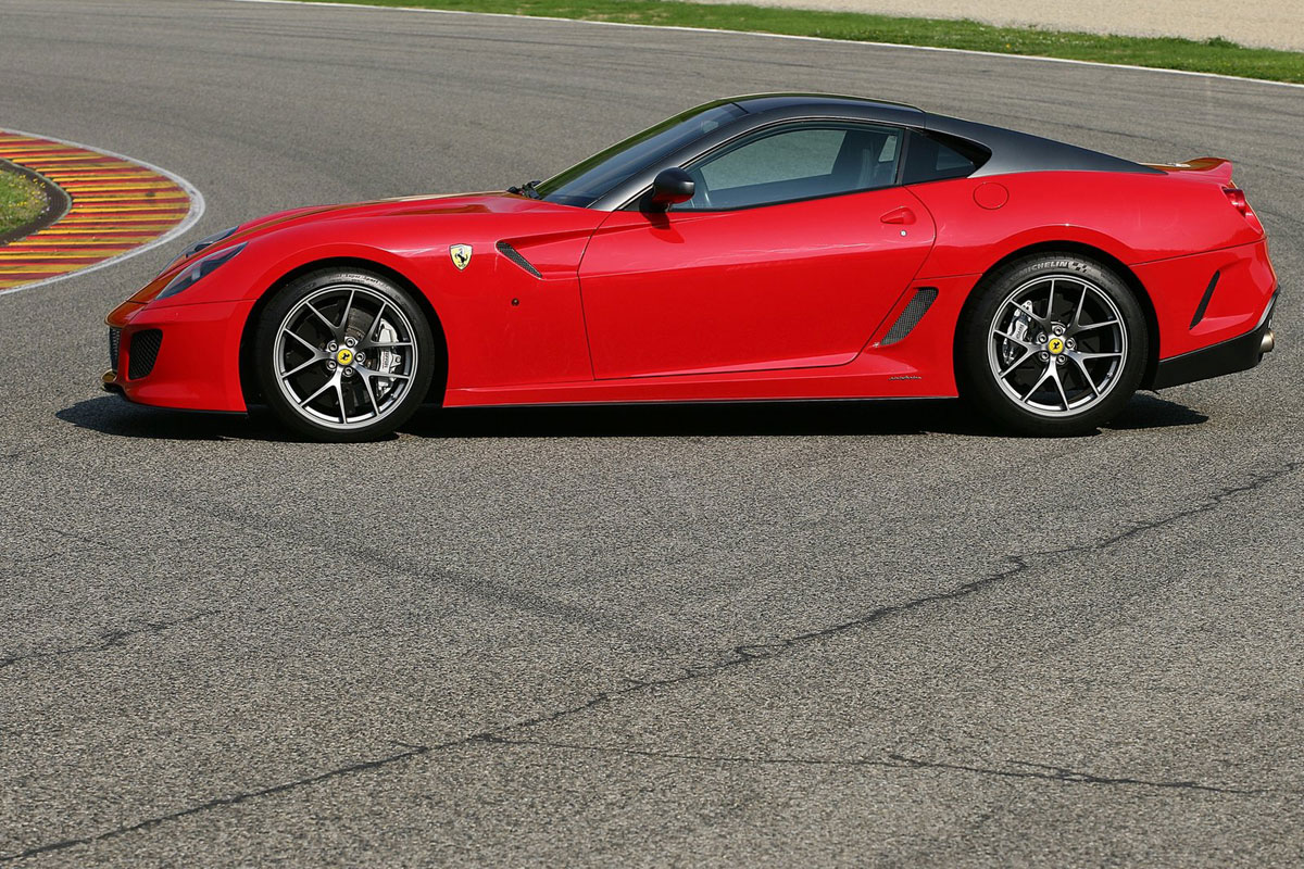 Ferrari 599 GTO 2011