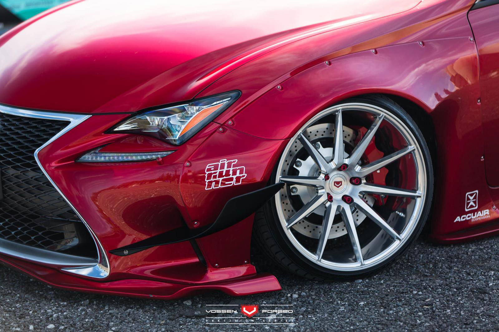 Lexus RC-F: Bodykit Rocket Bunny, Felgen Vossen Wheels