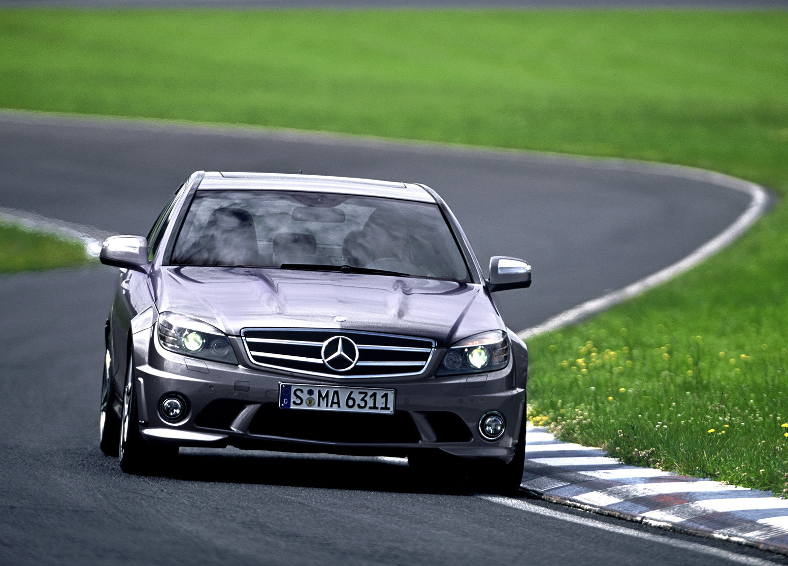 Mercedes-Benz C63 AMG (2008)