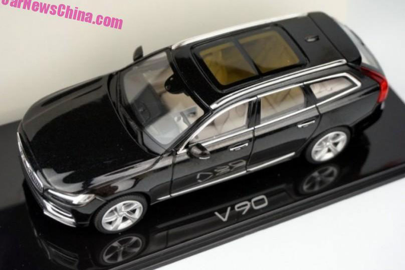 Volvo V90 2017 als Modellauto