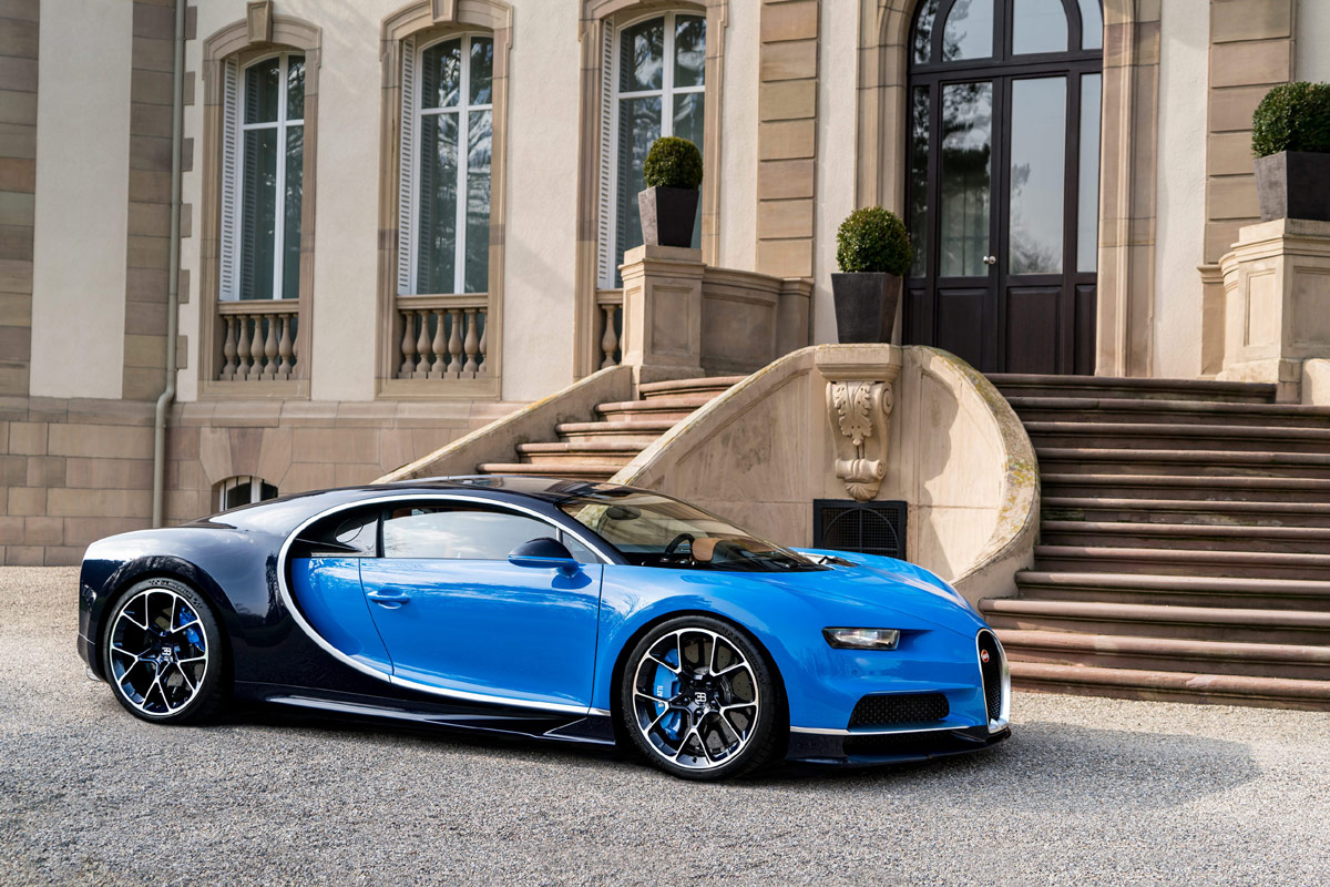 Bugatti Chiron 2016