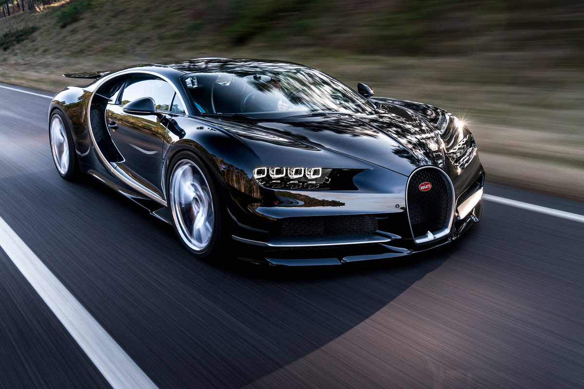 Bugatti Chiron 2016