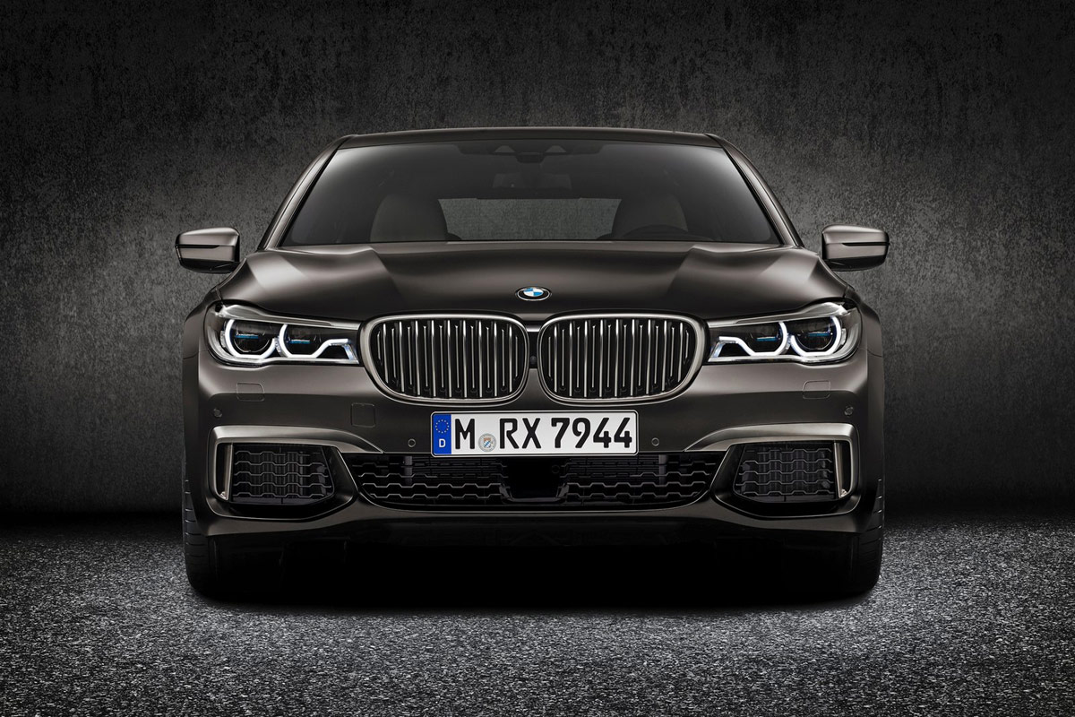 BMW M760Li xDrive 2016