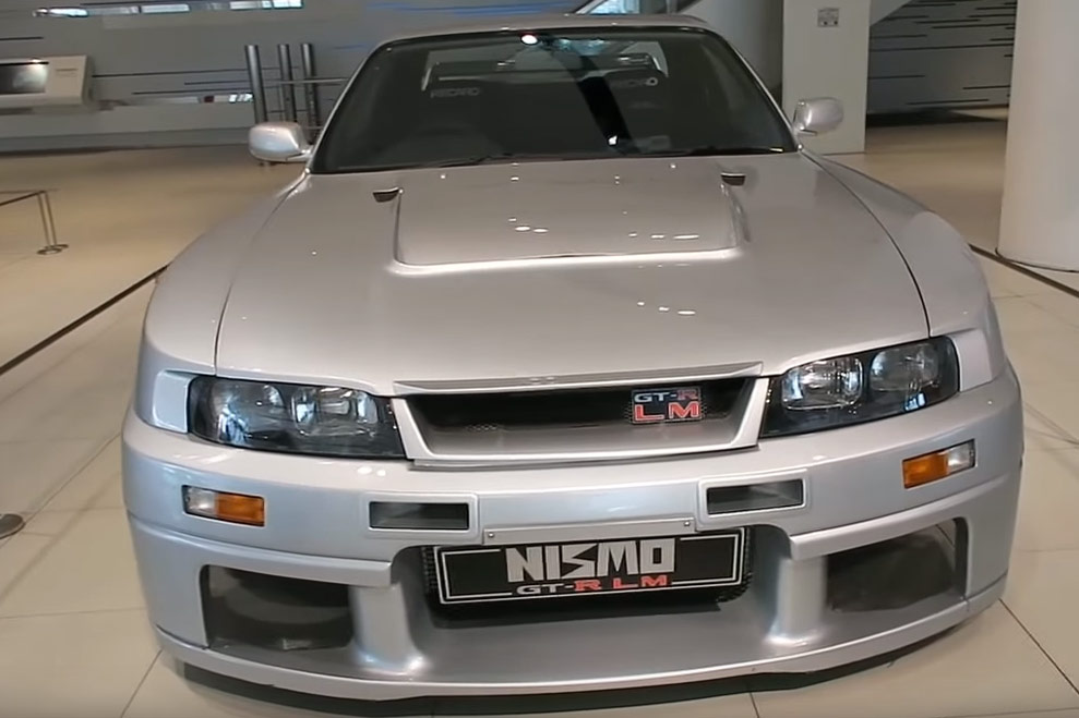 Nissan Skyline gt r r33 LM