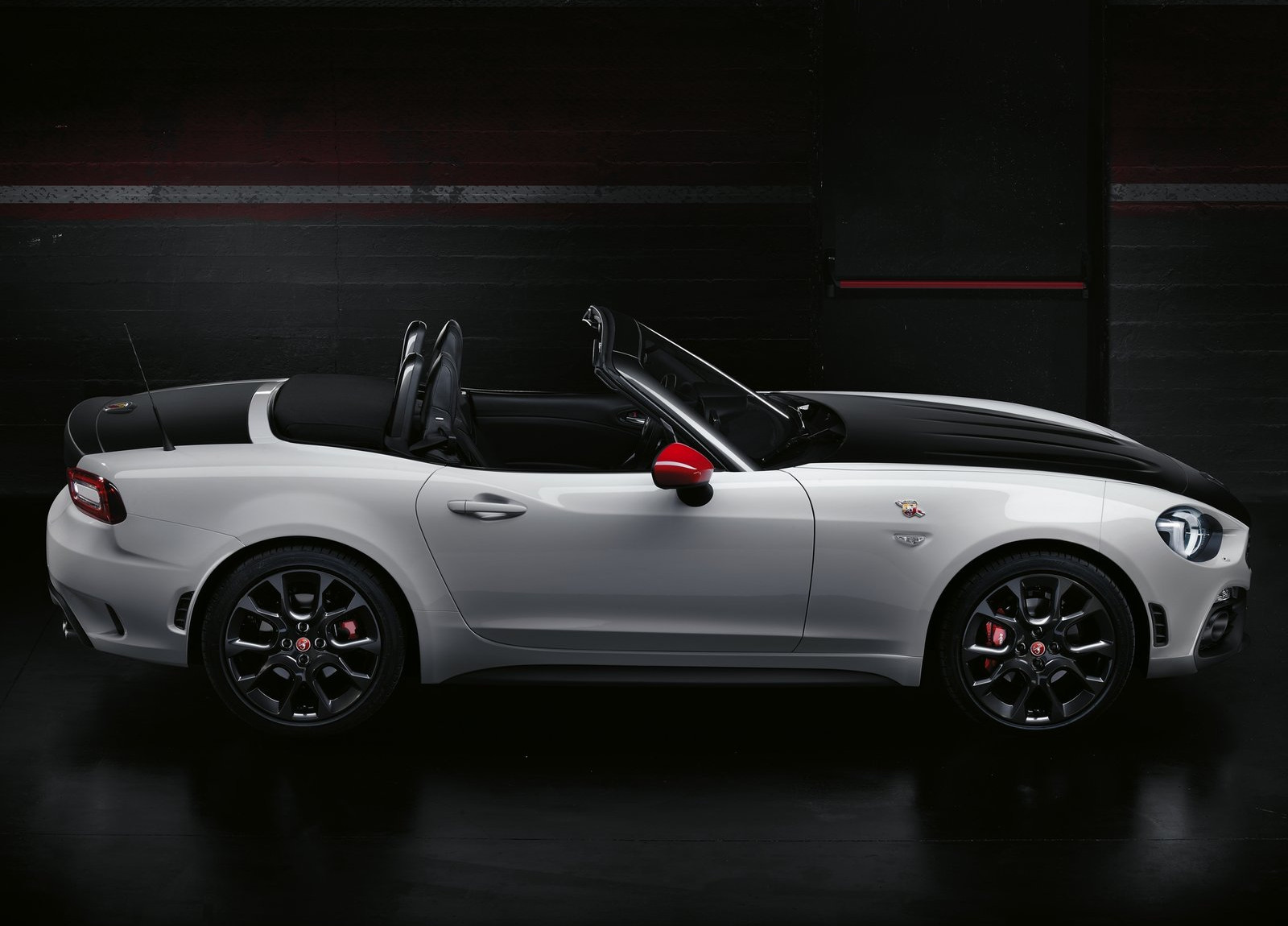 Abarth 124 Spider