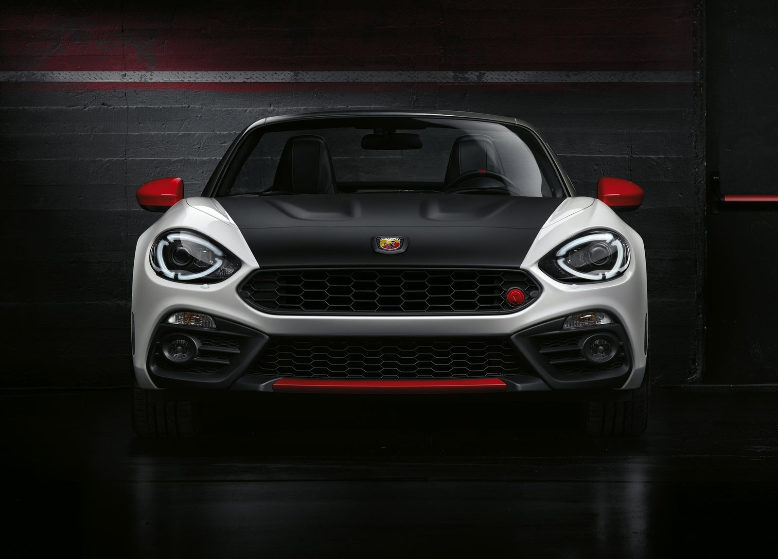 Abarth 124 Spider