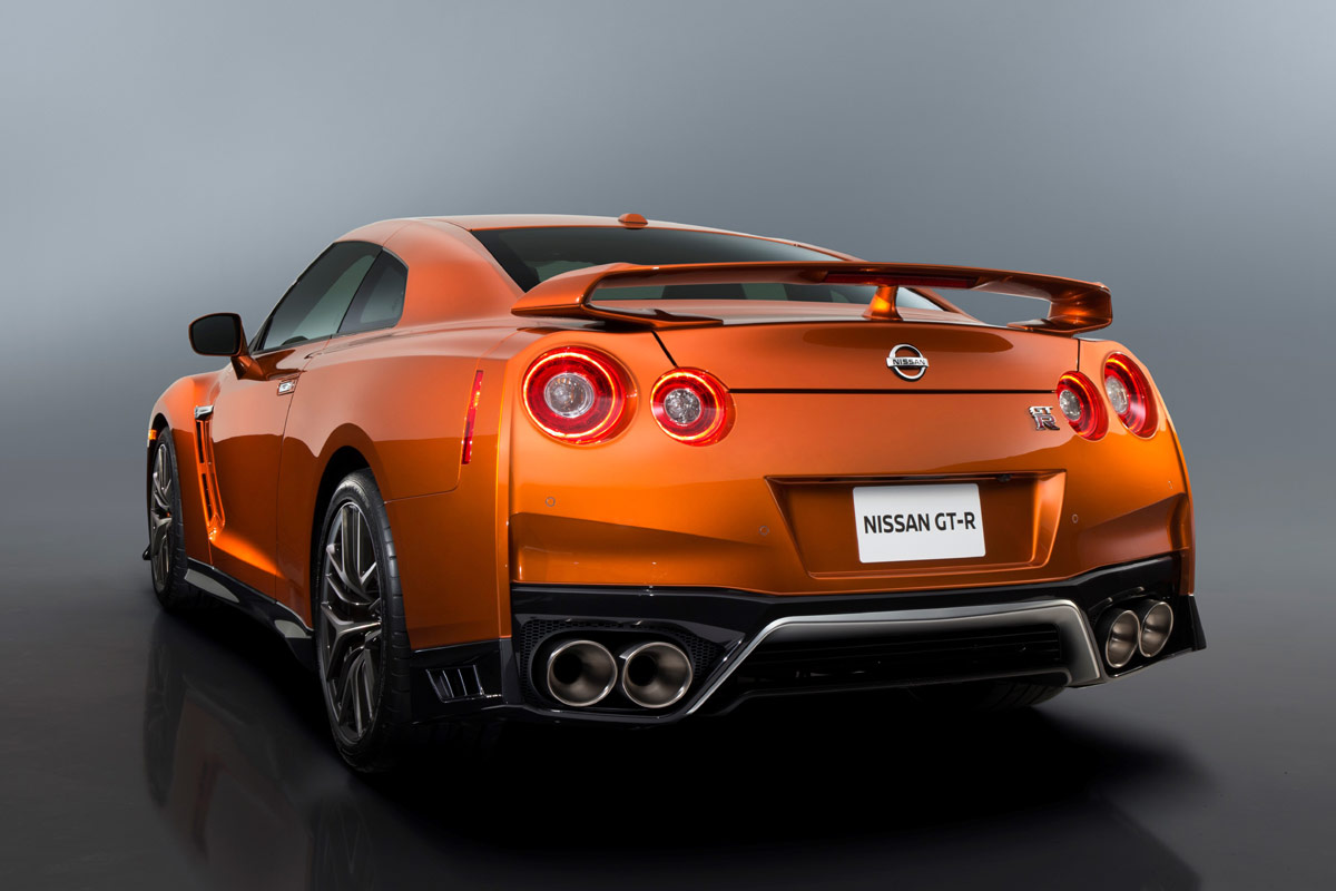 Nissan GT-R 2016