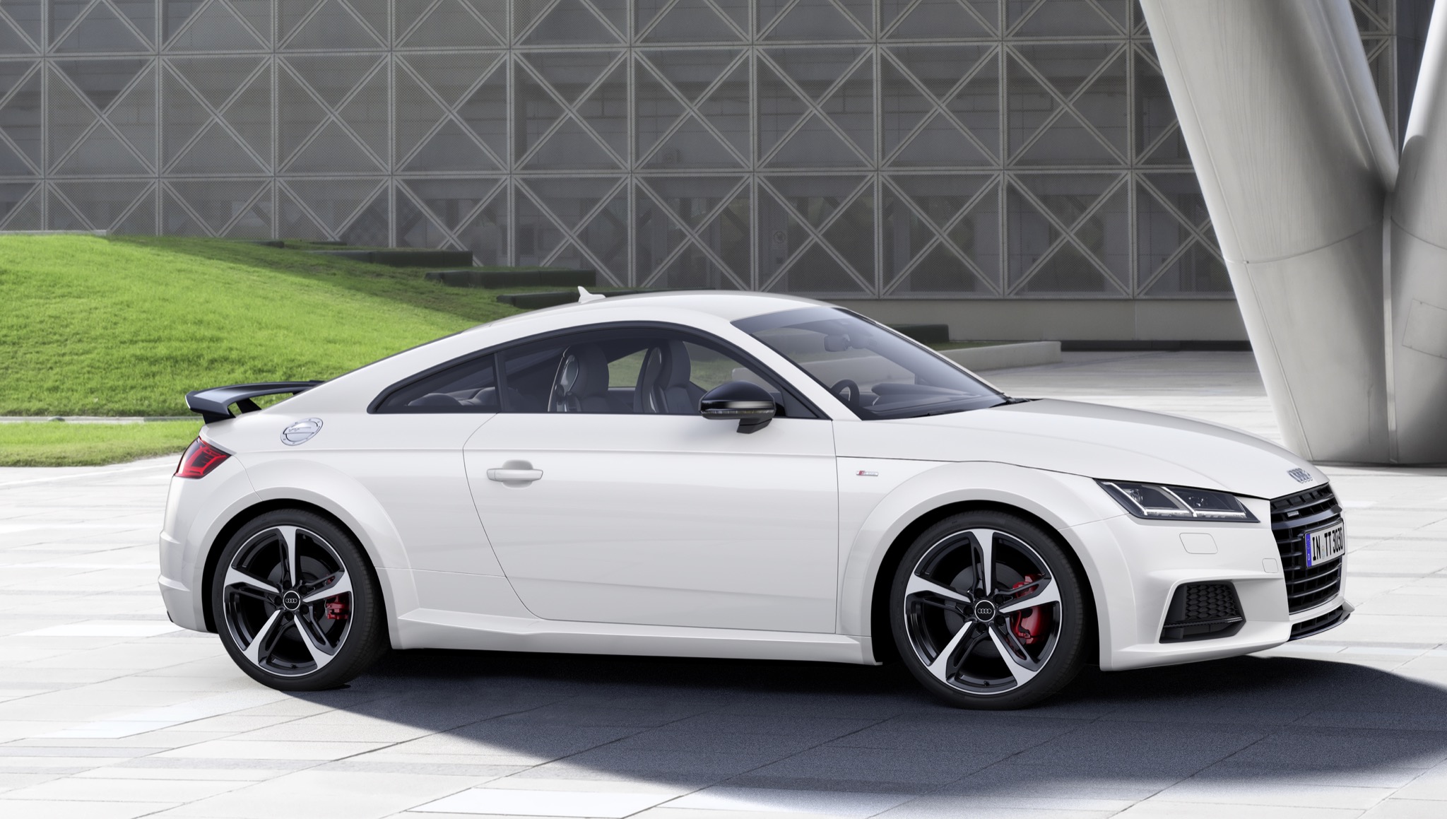 Audi TT  Coupé S line competition