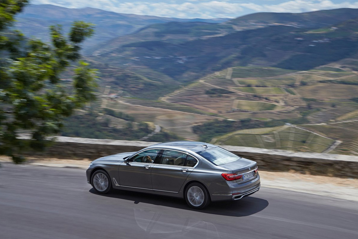 2016 BMW 750Li xDrive