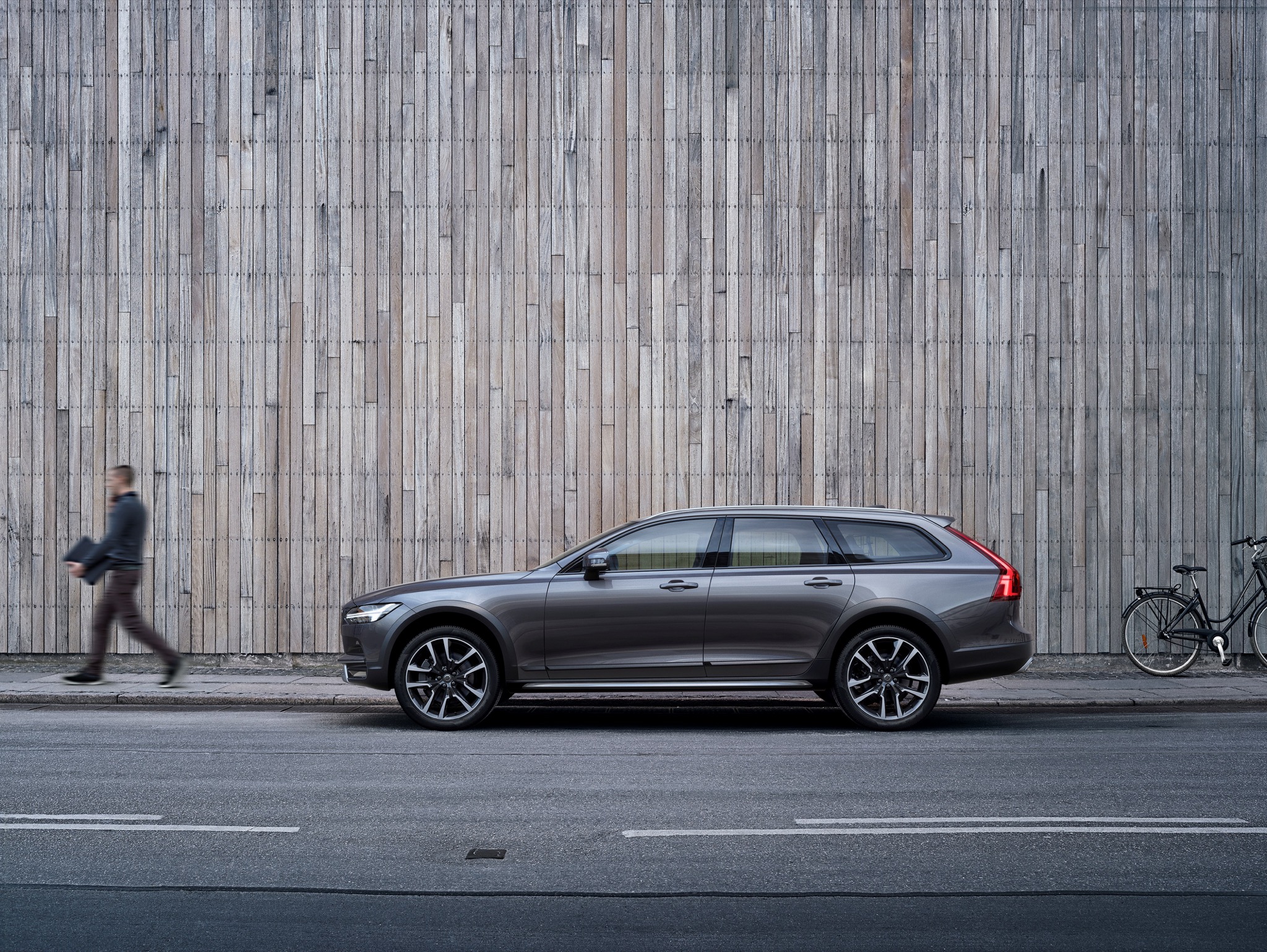 Volvo V90 Cross Country