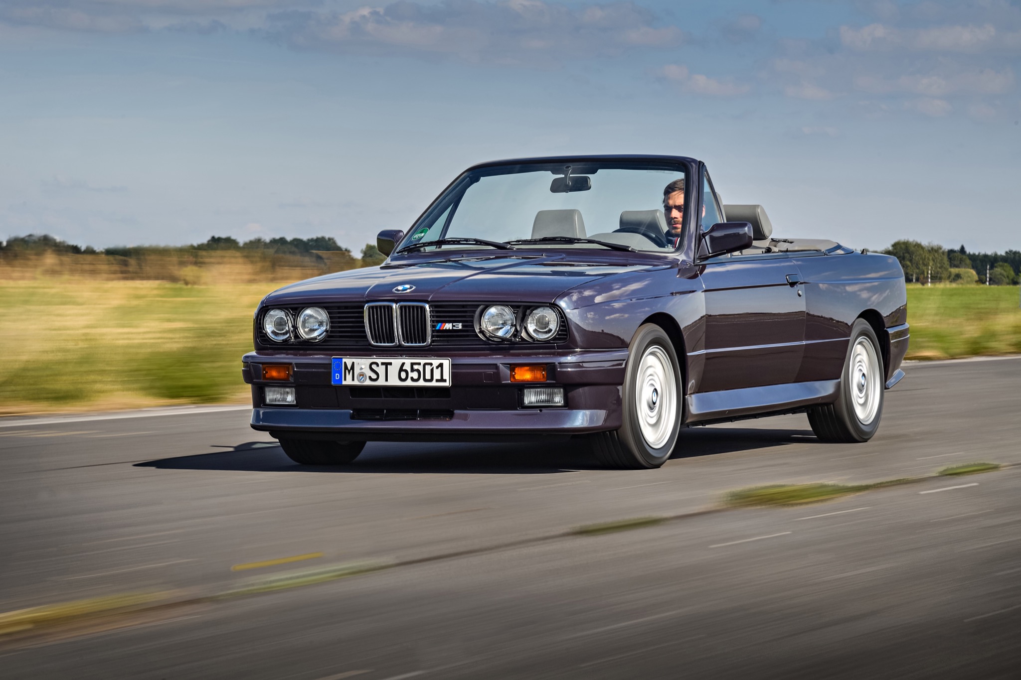 bmw-m3-e30-cabriolet-4