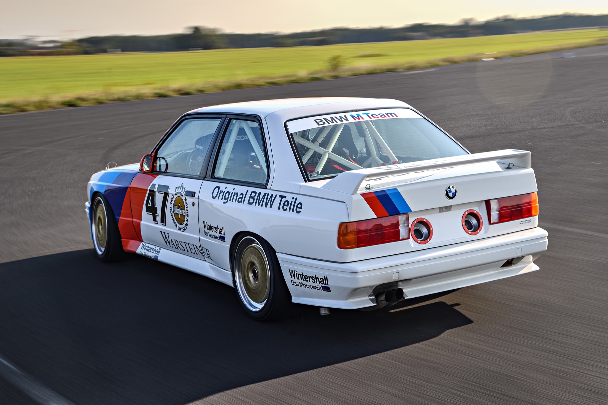 bmw-m3-e30-dtm-4