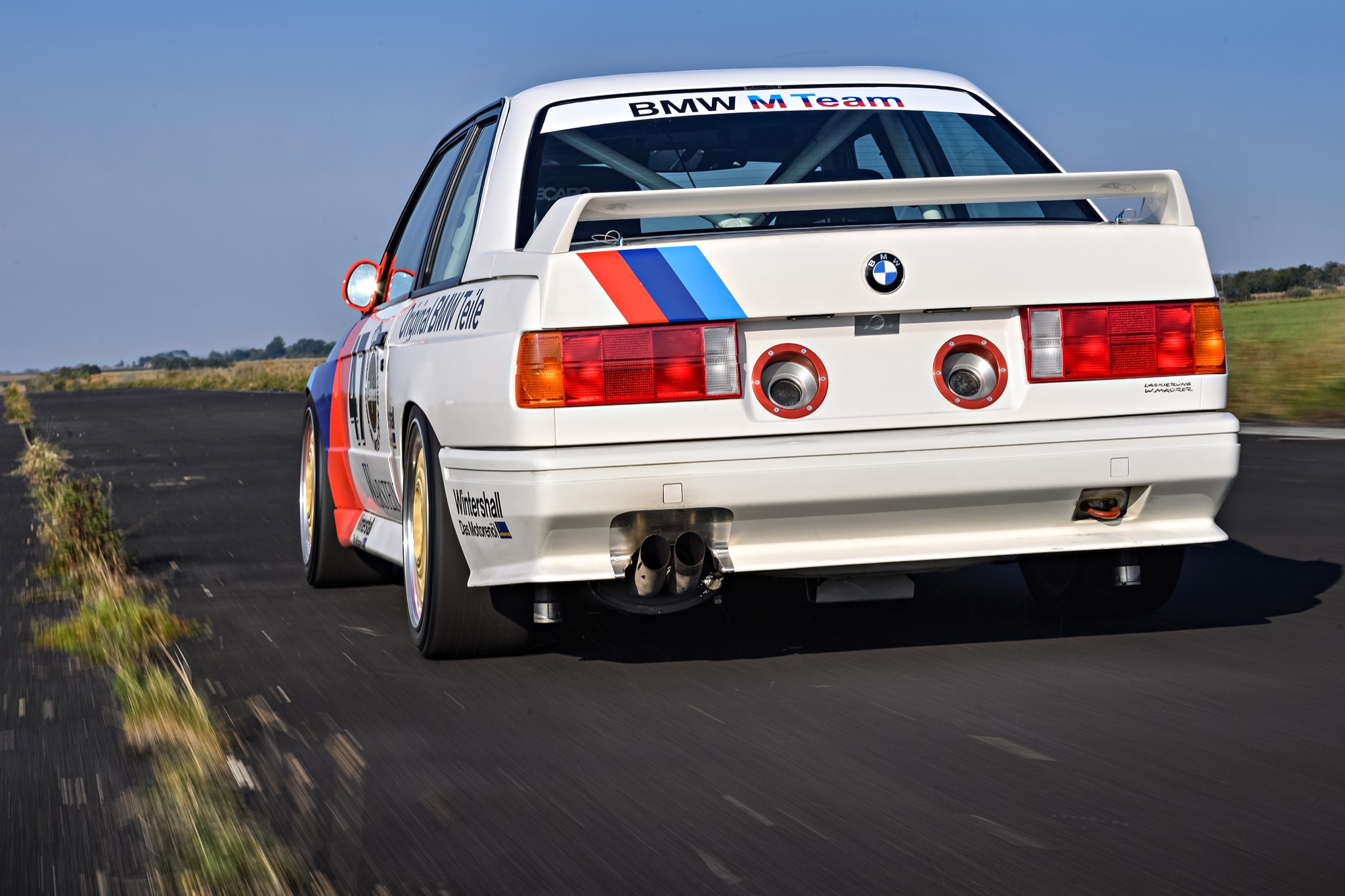 bmw-m3-e30-dtm-6