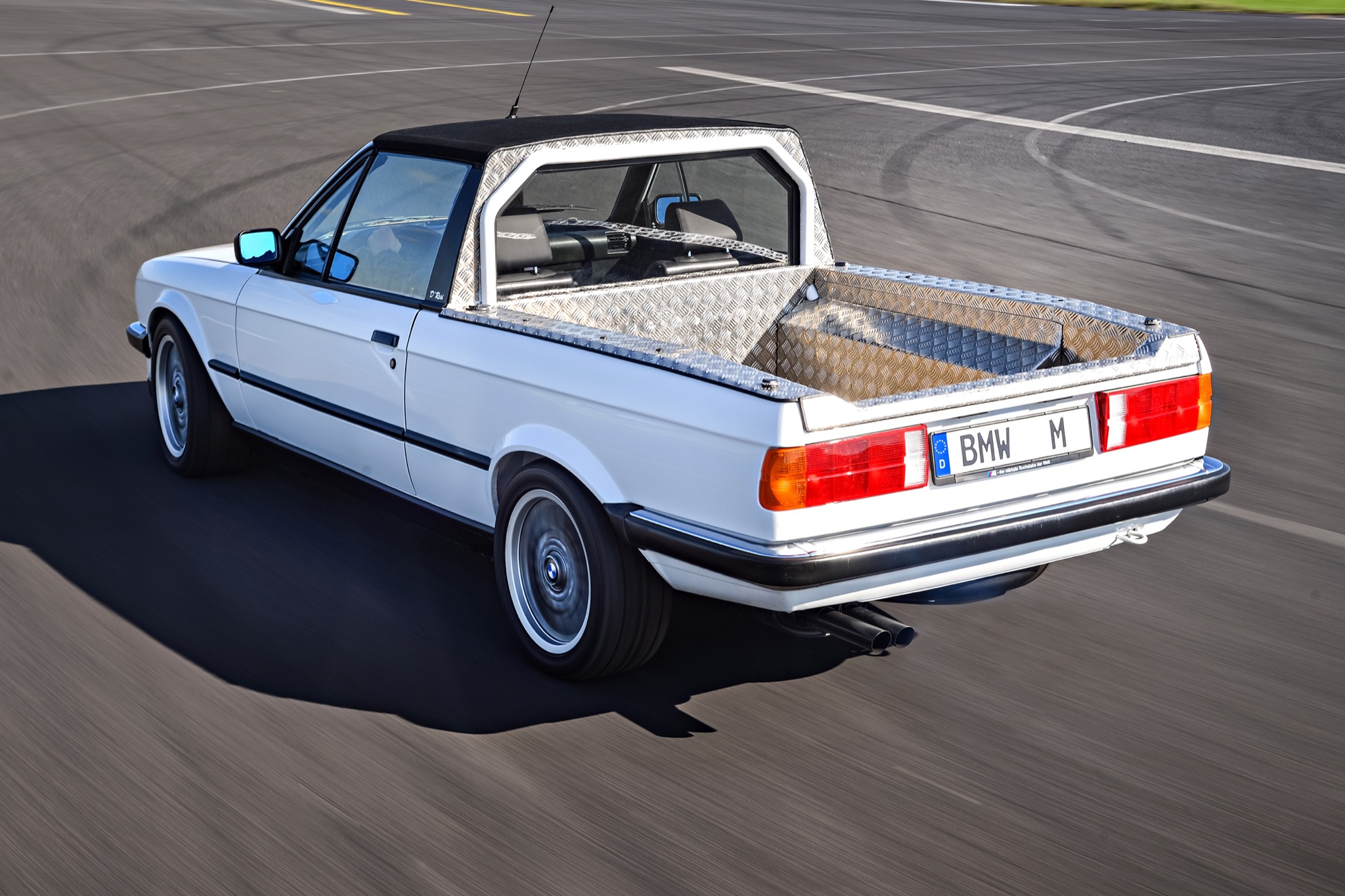 bmw-m3-e30-pickup-2