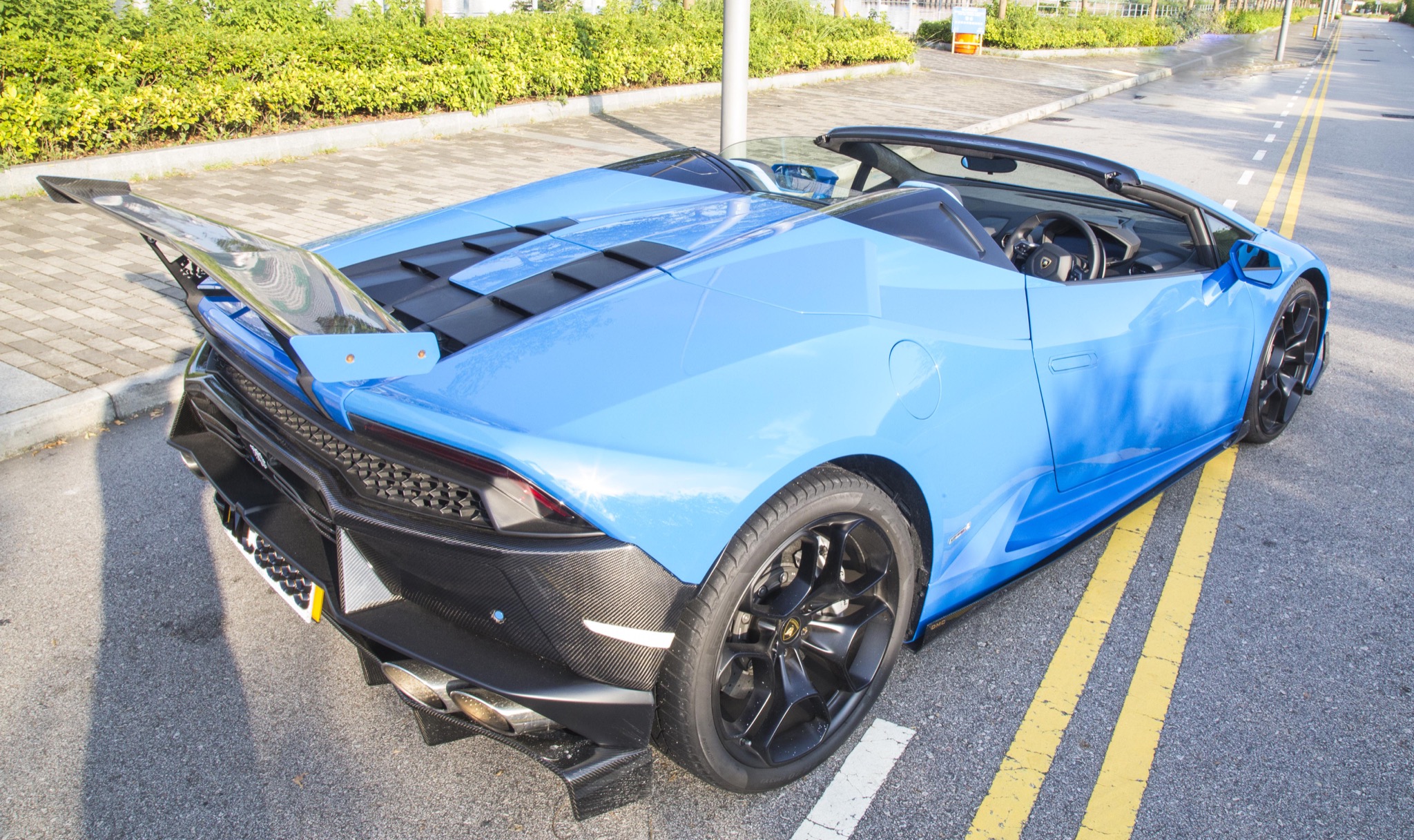 dmc-lamborghini-huracan-spyder-2