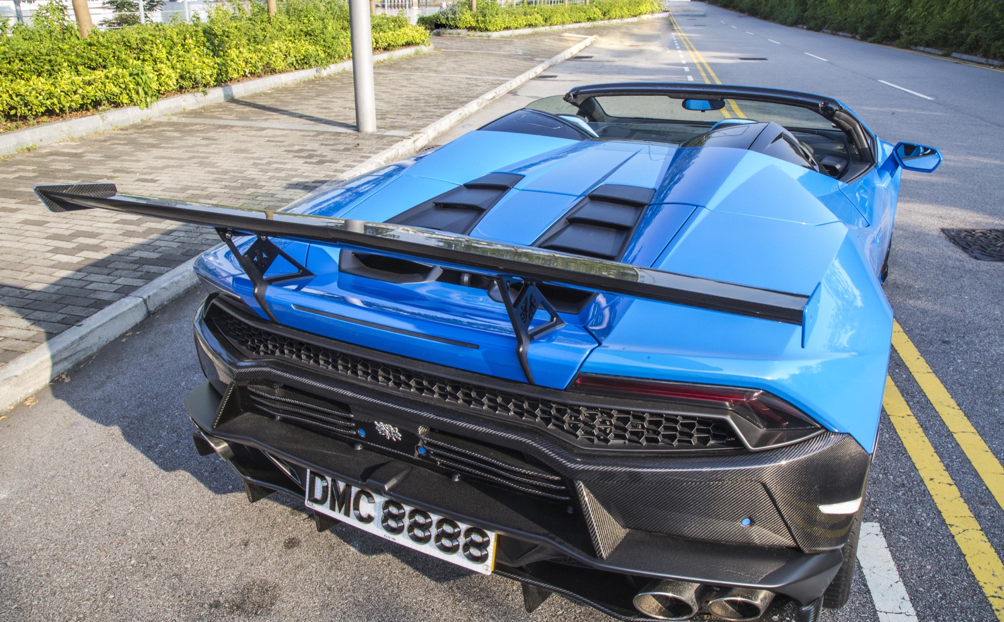 dmc-lamborghini-huracan-spyder-3