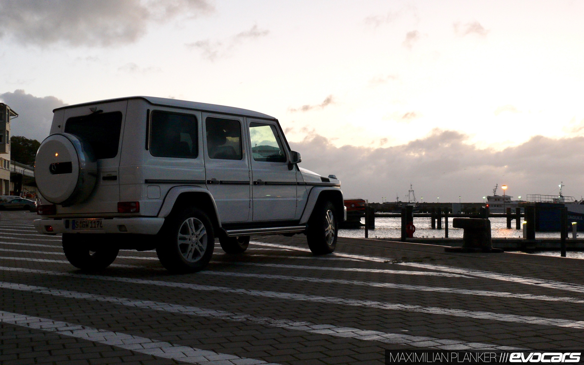 mercedes-benz-g-350-d-15