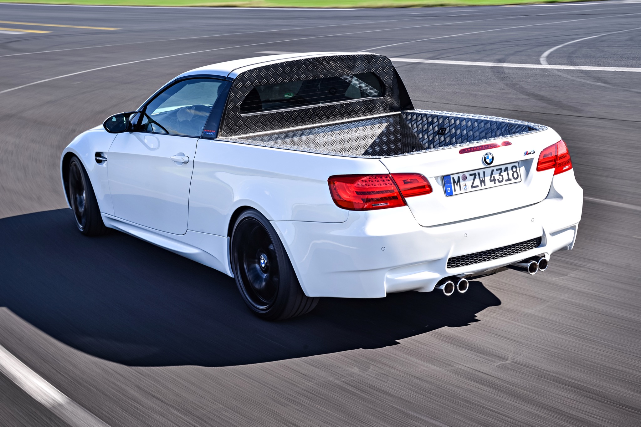 BMW M3 E93 Pickup 13