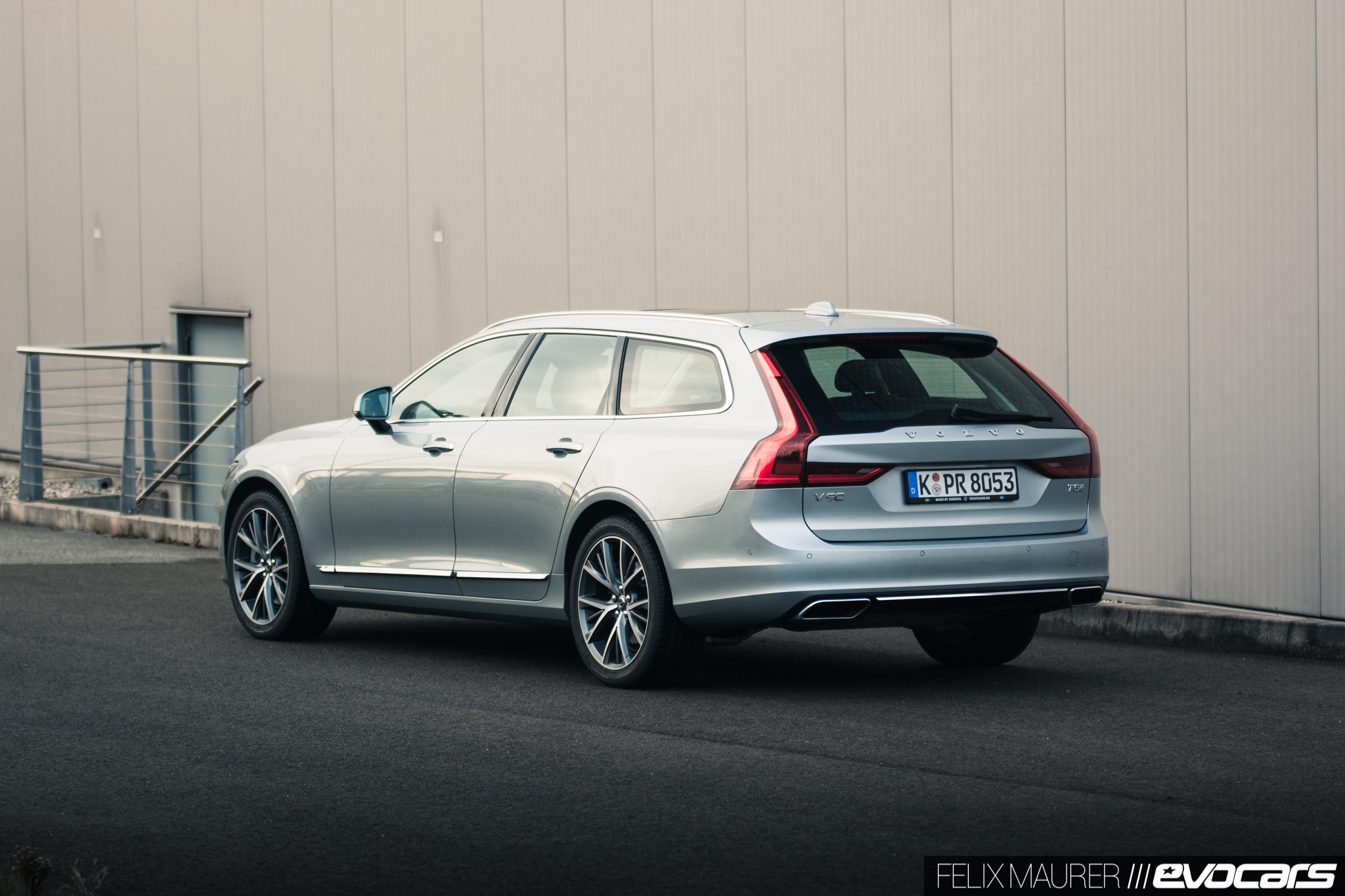 volvo-v90-t5-4