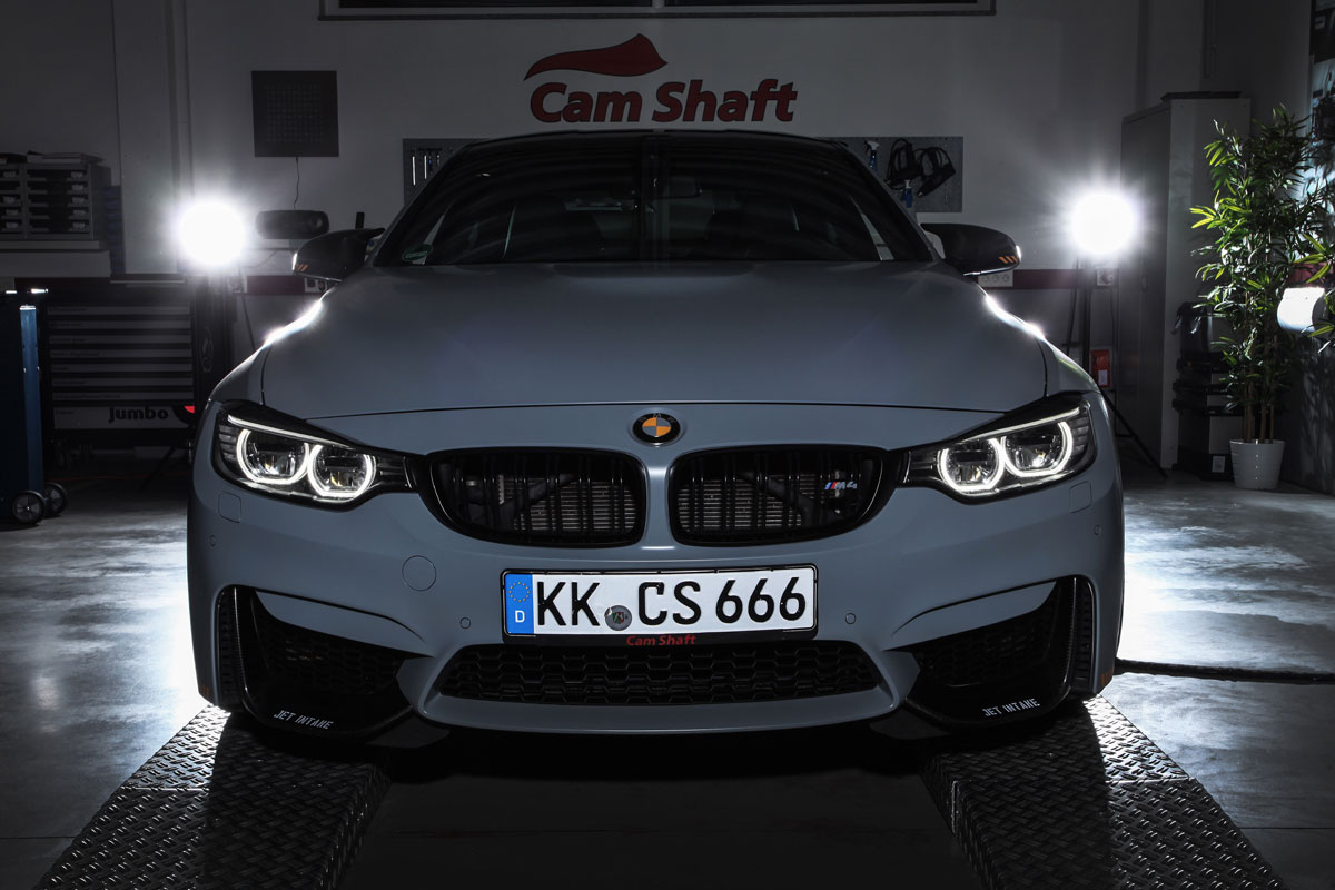 BMW M4 Cam-Shaft 2017