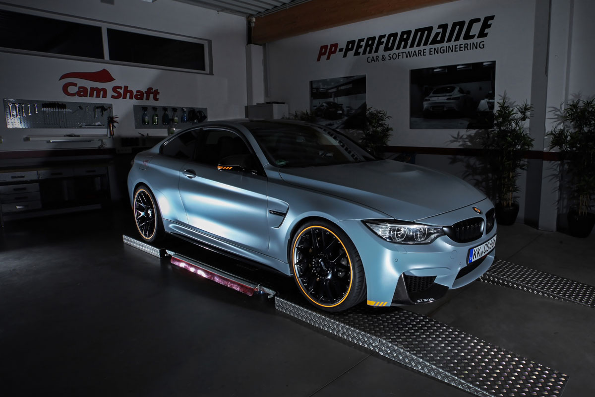 BMW M4 Cam-Shaft 2017