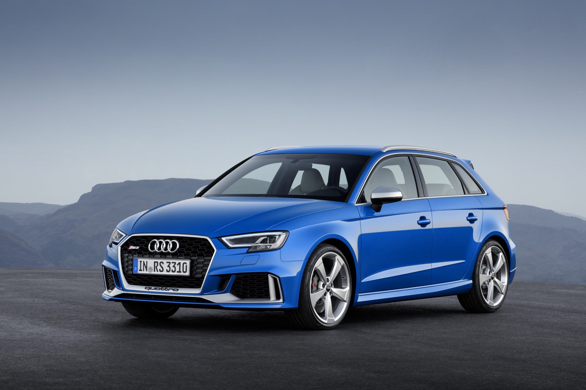 Audi RS3 Sportback 6